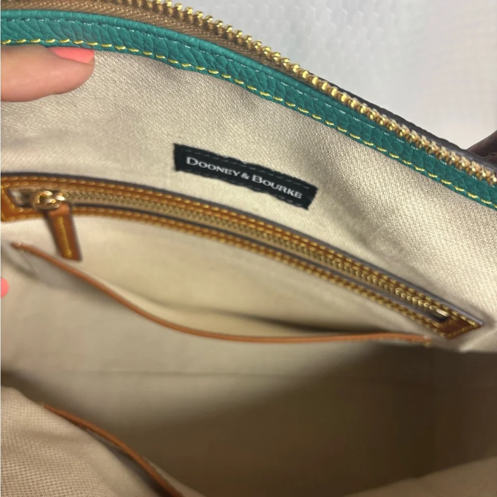 Dooney & Bourke Spearmint Pebbled Leather Large Dome Satchel with Tan Trim NWT - Picture 9 of 14